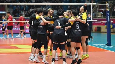 教练组成专 教练组成专